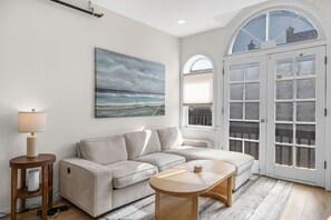TV - Salt & Serenity Coastal-Inspired 2-Bedroom (Saint Charles)