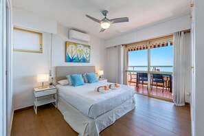 2 bedrooms, iron/ironing board, free WiFi, bed sheets - TIKI 2- Apartment with spectacular views in first floor (Torremolinos)