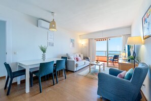 TV - TIKI 2- Apartment with spectacular views in first floor (Torremolinos)