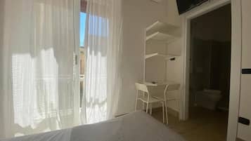 Basic-Doppelzimmer, Balkon, Stadtblick