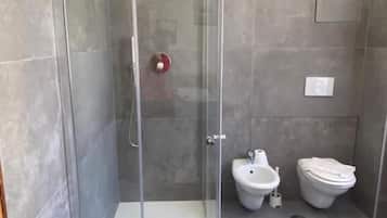 Classic-Doppelzimmer, Stadtblick | Badezimmer