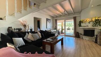 Apartment, Sea View | Interior