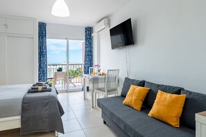 TV - ANDREA 2 - Modern studio apartment with beautiful view in Ju (Arroyo de la Miel)