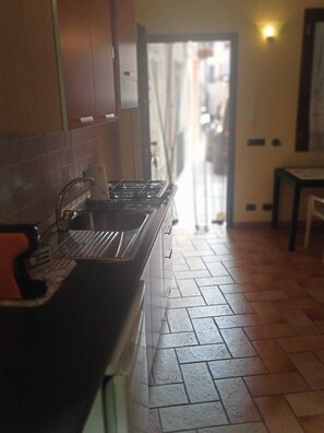 Private kitchen - HOLIDAY HOME "DOCTOR'S HOUSE" (Cefalù)