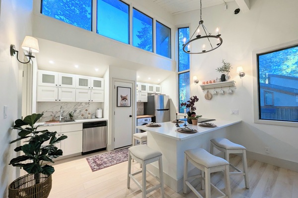 High Ceilings, Natural Light - High Ceilings, Natural Light