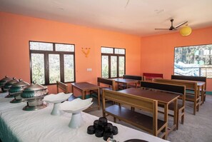 Dining - Kedarnath Eco Resort  (Guptkashi)