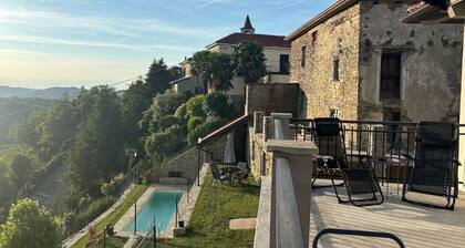 Panoramic house, swimming pool, between langhe and monferrato