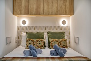 Iron/ironing board, free WiFi, bed sheets - Luxury studio apartment close to Valletta FCAV1-1 (Floriana)