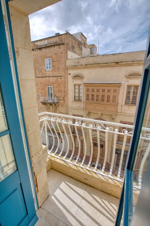 Property grounds - Luxury studio apartment close to Valletta FCAV1-1 (Floriana)