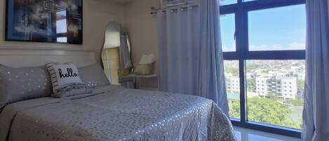 Comfort Studio, 1 Queen Bed with Sofa bed, Pool Access, City View | View from room