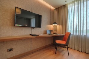 Junior Studio Suite - Ramee Collection Airport Road Mohali (Mohali)
