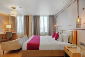 Executive studio suite