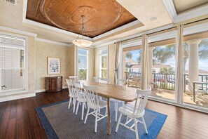 Dining - Direct Gulf view-Private Pool-Sleeps 16-6BD-Pet friendly (Destin)