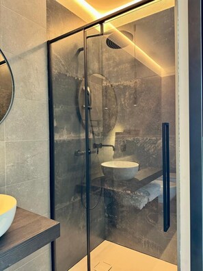 Hair dryer - Fuoco Art Suite   Lake View and Biopool (BARDOLINO)