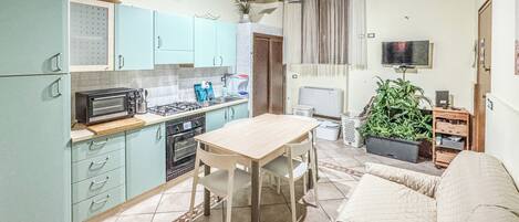 アパートメント 3 ベッドルーム | リビング エリア