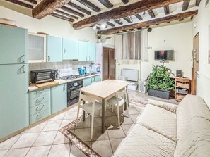 Apartment, 3 Bedrooms | Living area
