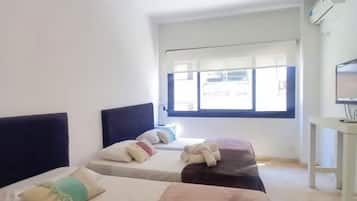 Apartamento, 3 camas de solteiro | Wi-Fi de cortesia