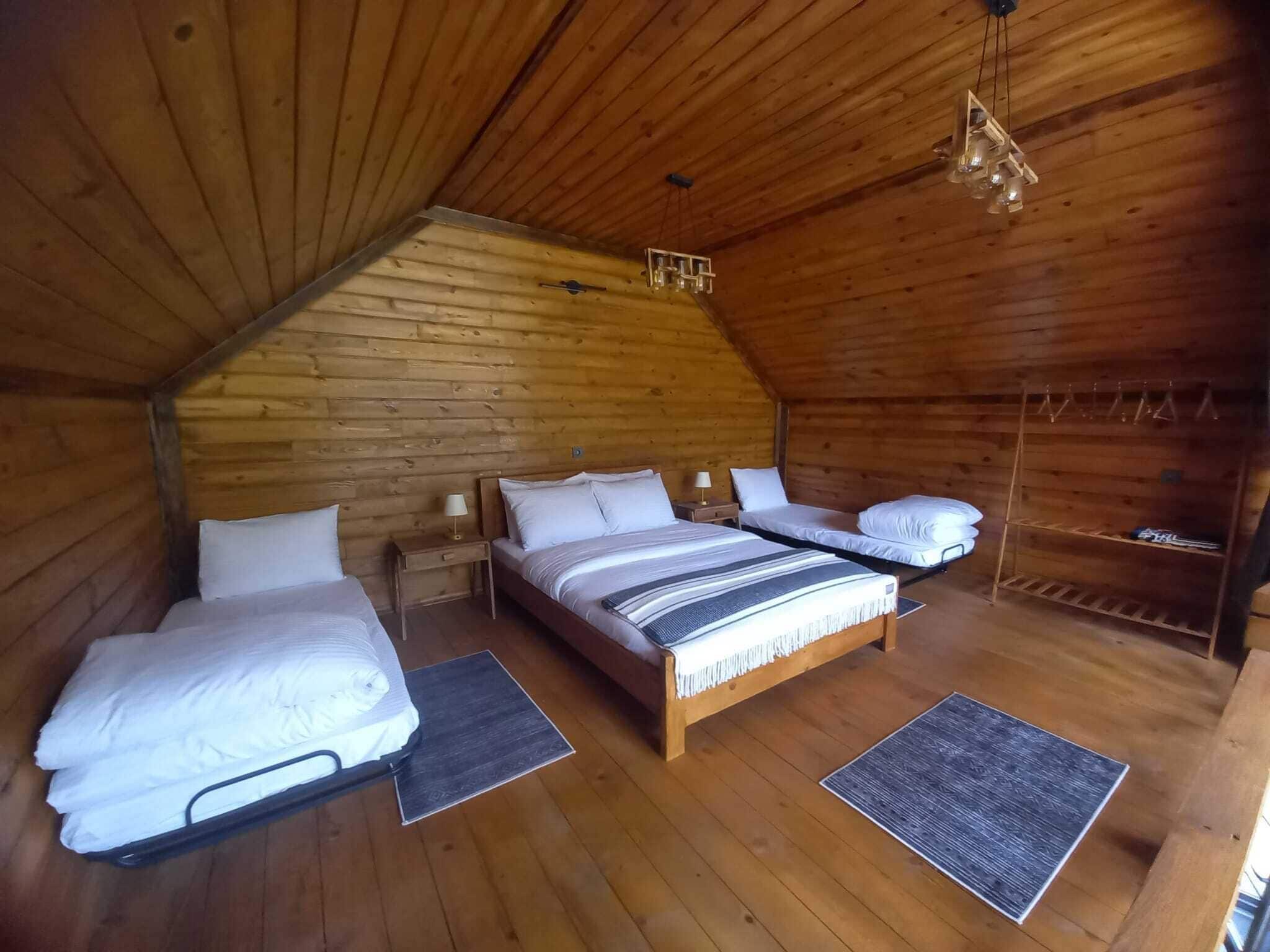 Hypo-allergenic bedding, desk, laptop workspace, free WiFi