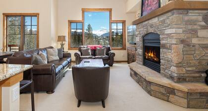 Luxurious 3 bedroom, mt views, garage parking and private decks