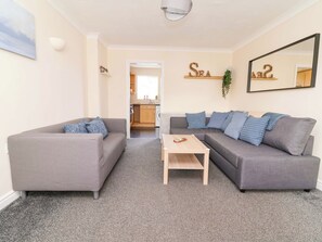 Living area - The Beach Escape (Prestatyn)