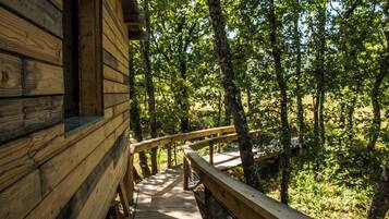 Enceinte de lâhĂ©bergement