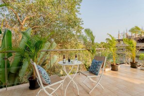 Apartment | 3 bedrooms - Casa De Nirvana - 3BR With Pvt Jacuzzi in Saipem (Candolim)
