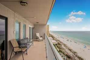 Property grounds - Summit Penthouse 3BR 3BA, Great Location! (Panama City Beach)
