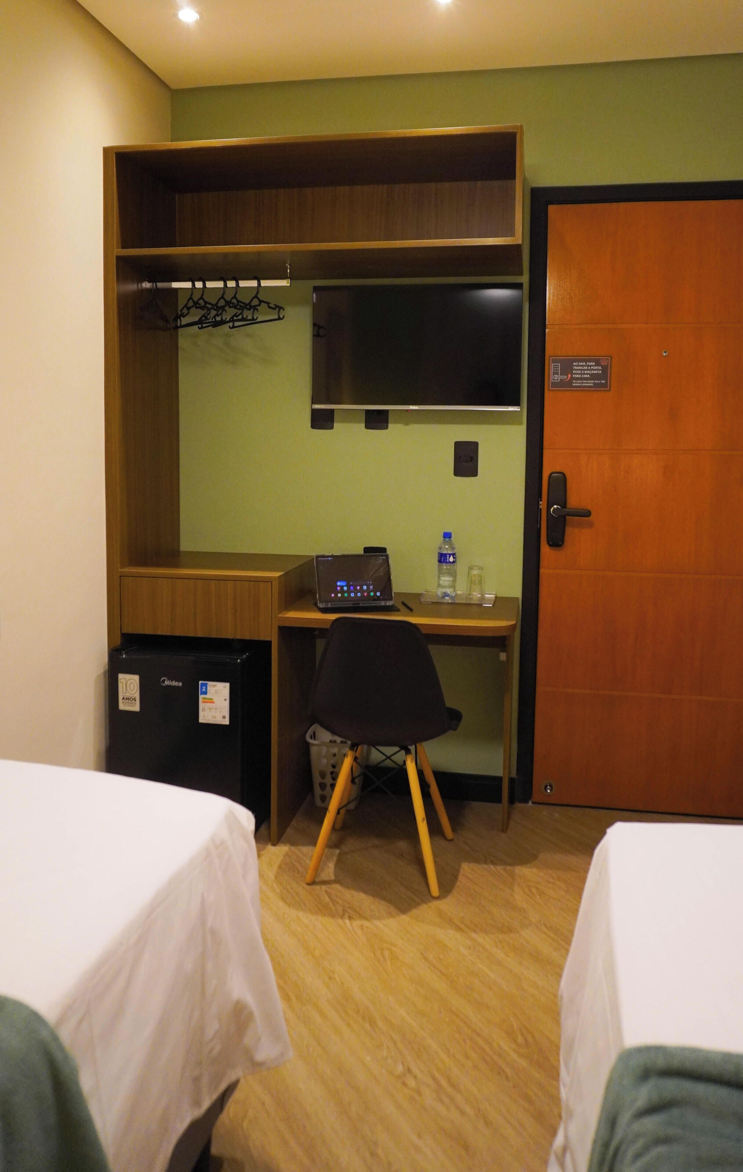 Quarto solteiro conforto | Parte interna