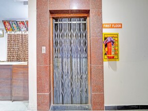 Interior - Deluxeagp Home Stay (Chennai)