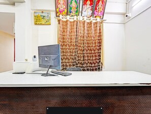 Reception - Deluxeagp Home Stay (Chennai)
