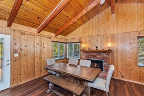 Dining - Hot Tub! Walk to Village, Fireworks, & Trolley | Fenced Yard + Pet Friendly (Big Bear Lake)