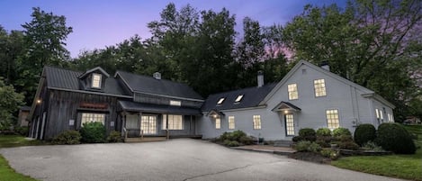 House, 3 Bedrooms | Exterior