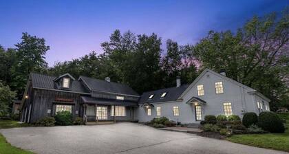 Lakeside Retreat Limit 10 3 Bedroom Home