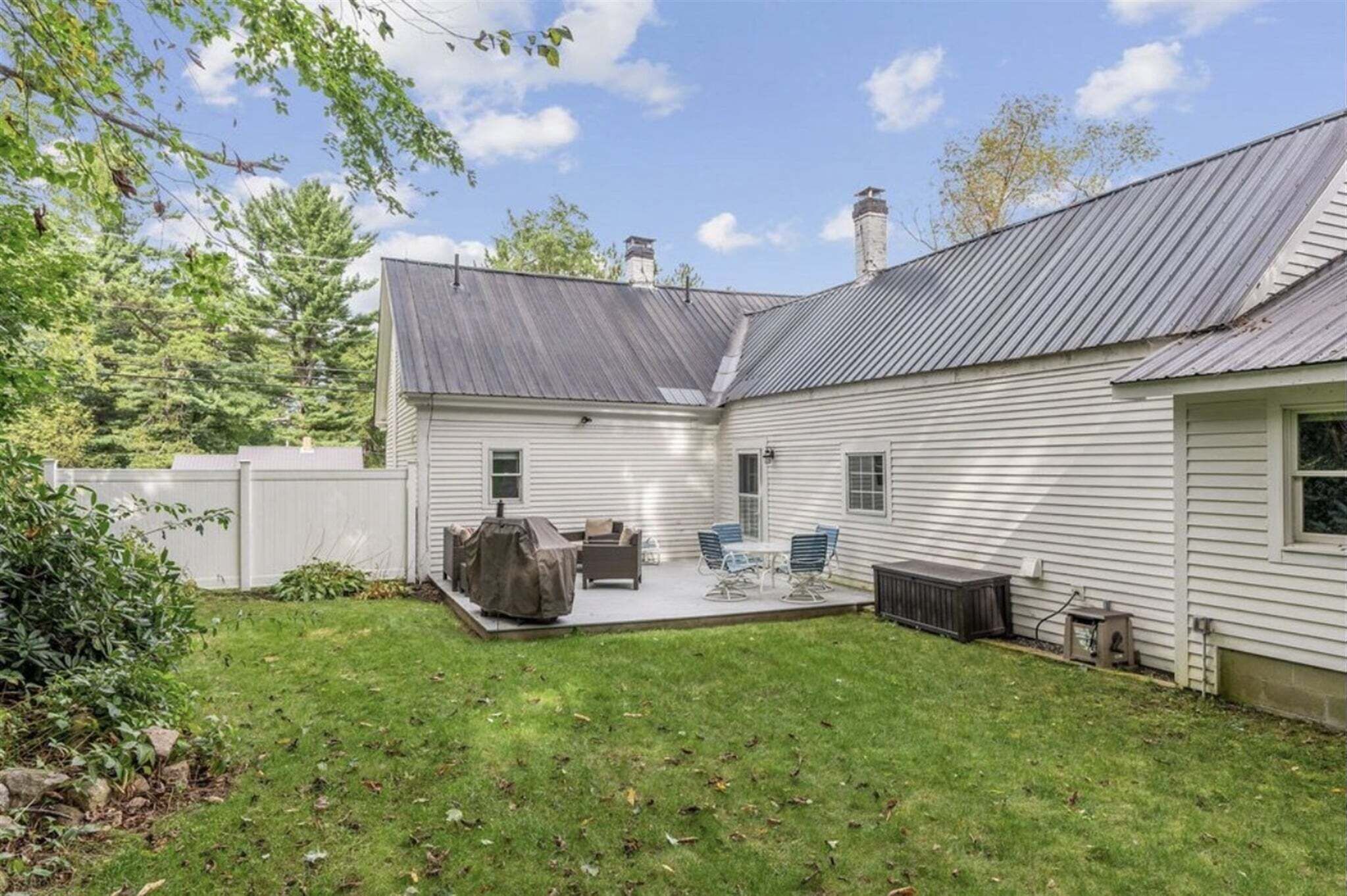 House, 3 Bedrooms | Outdoor dining