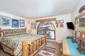 Condo, 2 Bedrooms - Riverside Condos B101 2 Bedroom Condo (Telluride)
