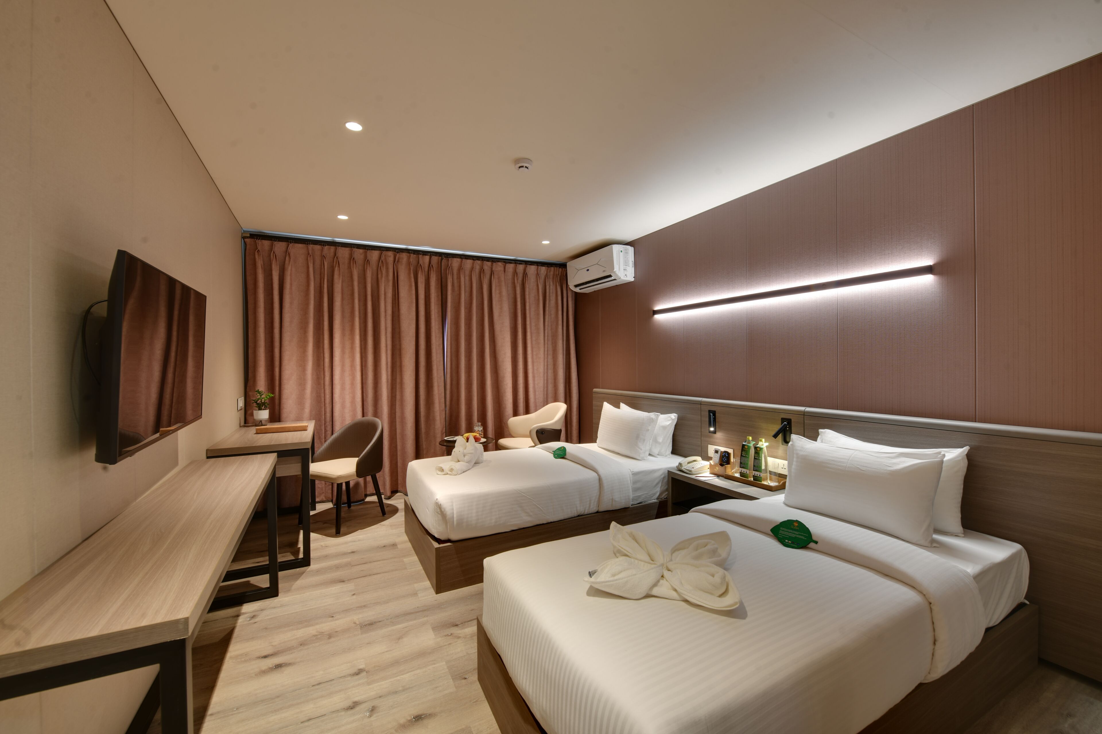 Habitación Deluxe con 2 camas individuales | Escritorio y wifi gratis