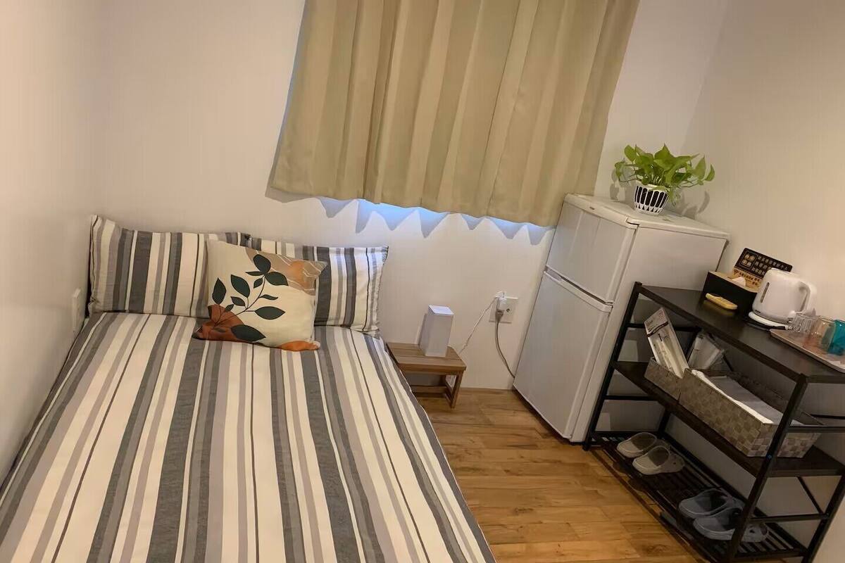 基础单人房, 城市景观