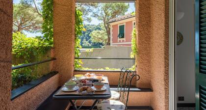 Paraggi Beach Dream by "At Home"