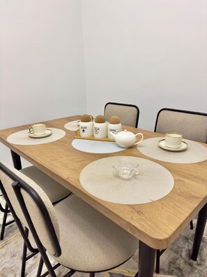 Dining - Luxury Travel Home Kilimani
— 1 minute walk to China City (Nairobi)