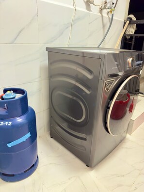 Interior - Luxury Travel Home Kilimani
— 1 minute walk to China City (Nairobi)