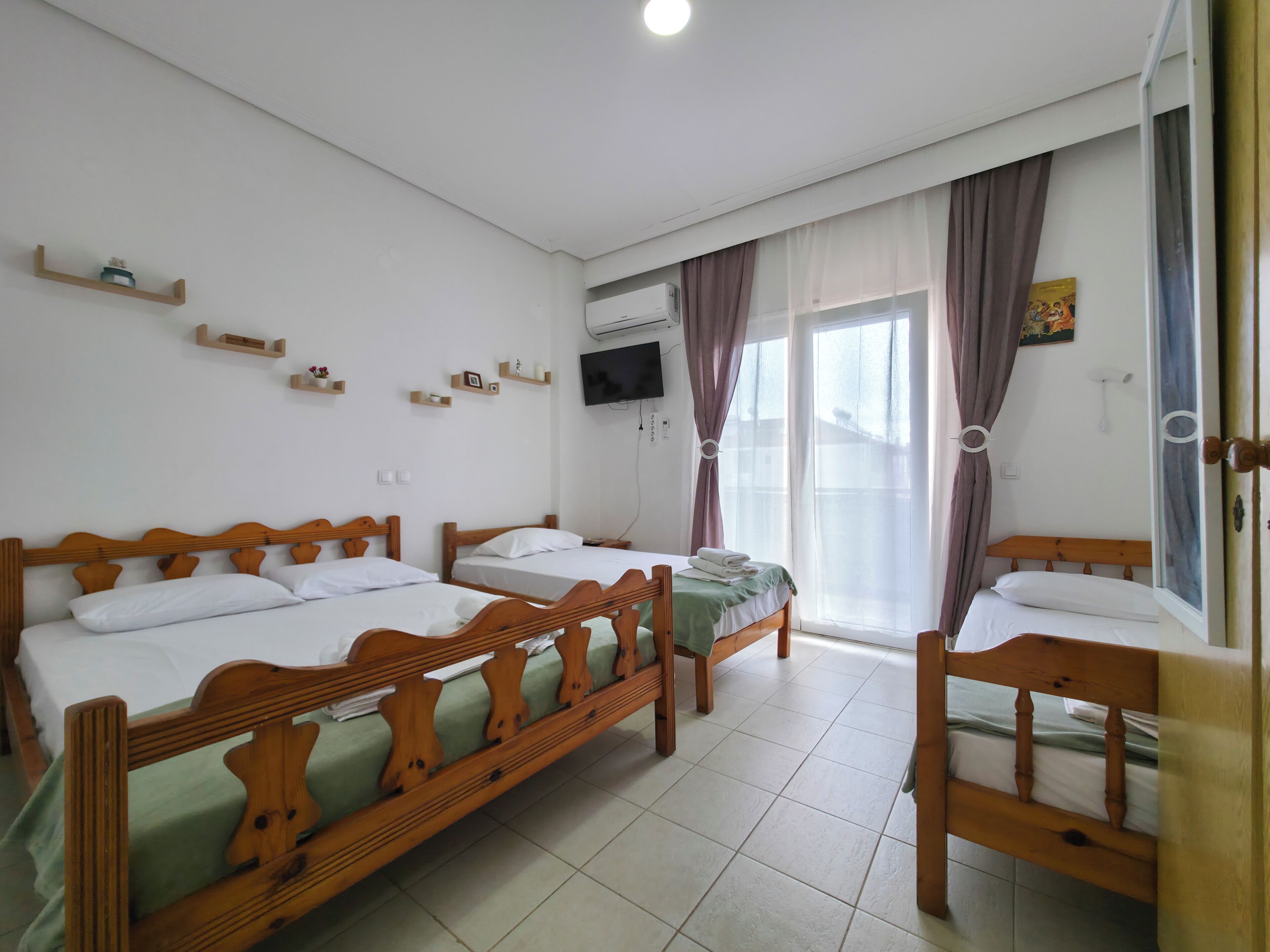 1 habitación, wifi y ropa de cama 
