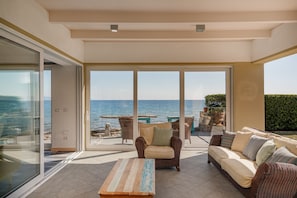 Living area - Villa Solenzana, a gem by the sea (stintino)