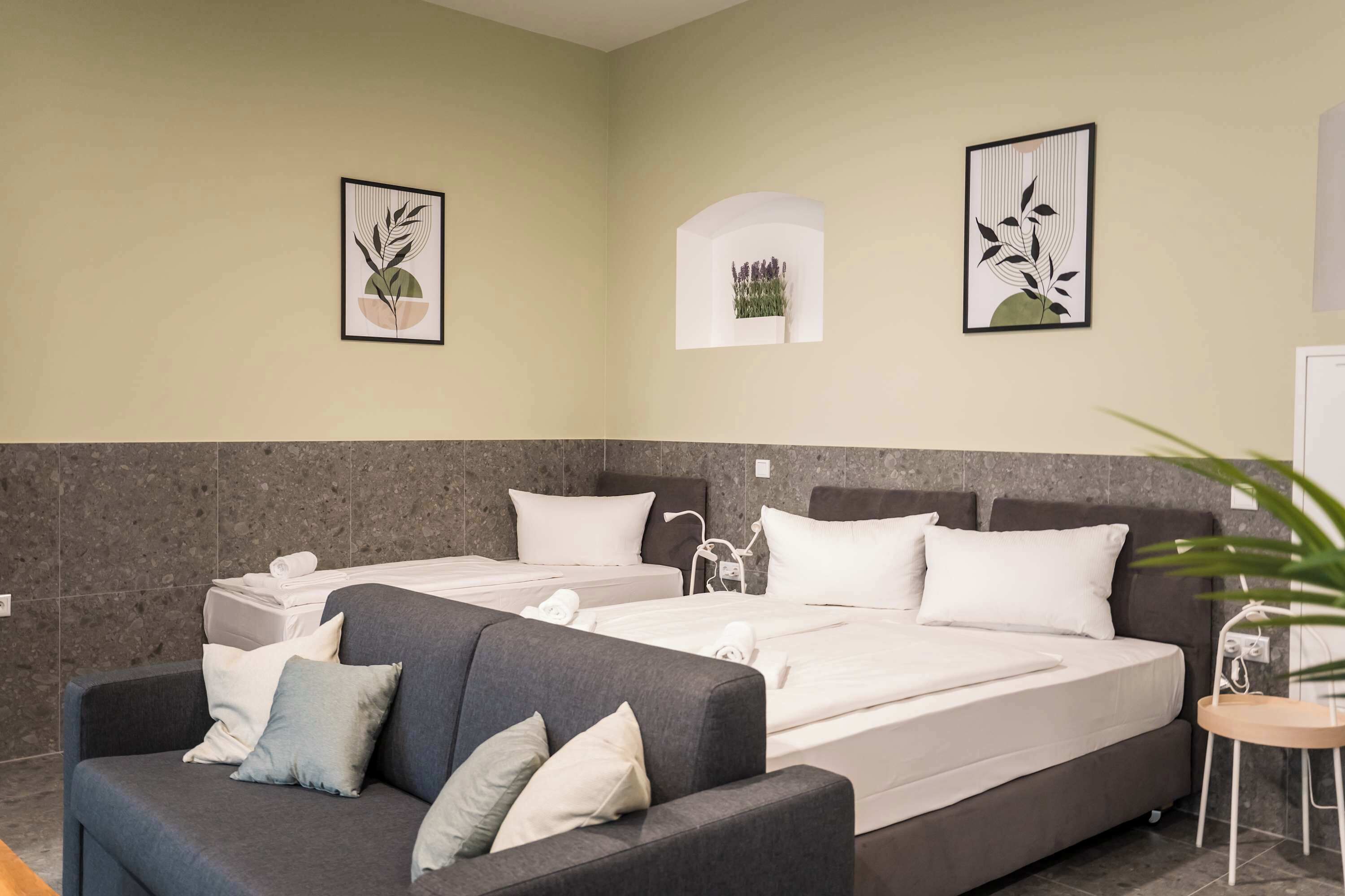 Bügeleisen/Bügelbrett, WLAN, Bettwäsche
