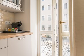 Interior - Frankfurter Allee Superior Apartments by Sabine (Berlin)