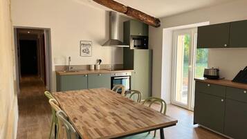 House, Garden View | Private kitchen