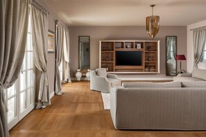 Fernseher
