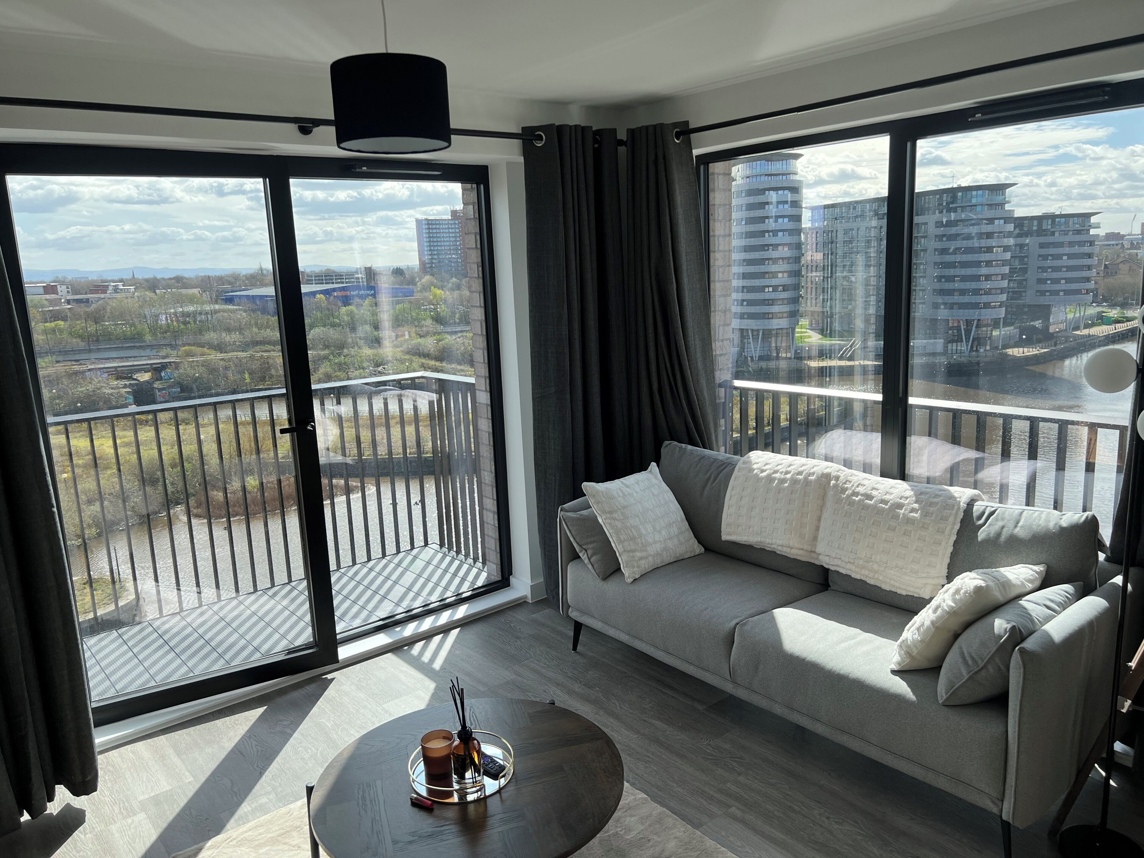 リビング エリア