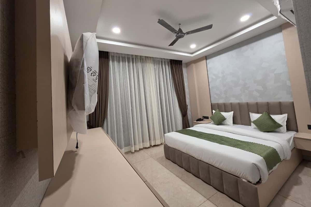 Phòng đôi, ban công, quang cảnh núi