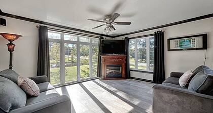 The Royal Palace 18 people | Pool & Spa | Leisure