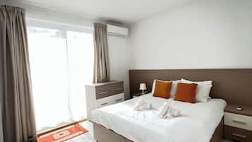 3 Schlafzimmer, Bügeleisen/Bügelbrett, WLAN, Bettwäsche